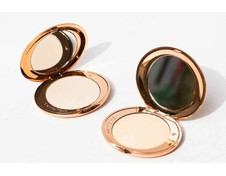 Пудра для лица CHARLOTTE TILBURY  Airbrush Flawless Finish Powder